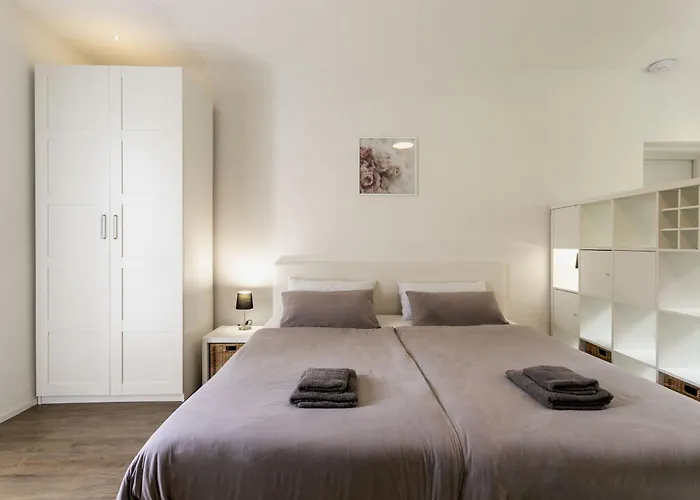 Magic Terrace Big Apartment Stazzona